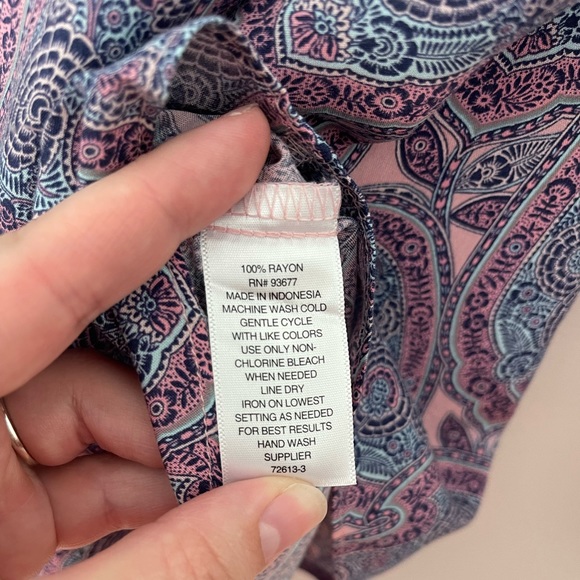 Paisley Print Blouse Size Small - Picture 5 of 6